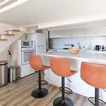 Apartman Beautiful Renovated With Ac And Terrace - Benakey Cannes